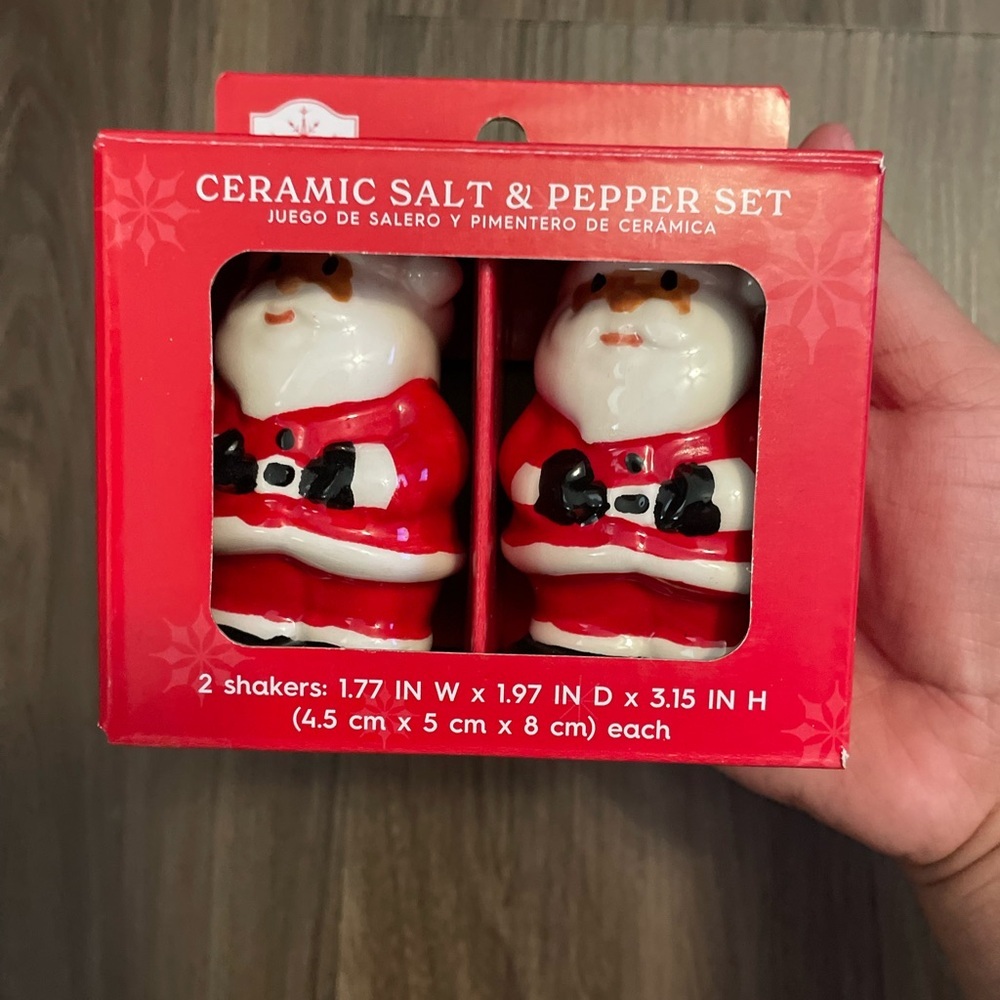 Holiday Time Ceramic Santa Salt & Pepper Set